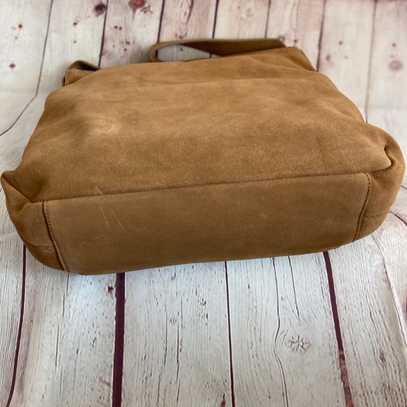 ✨✨ Host Pick ✨✨UGG® Heritage Hobo - Picture 10 of 14